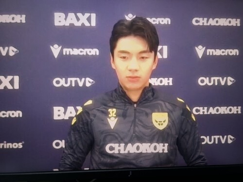 전진우, 옥스퍼드 데뷔 3경기째 불발…셰필드전 벤치