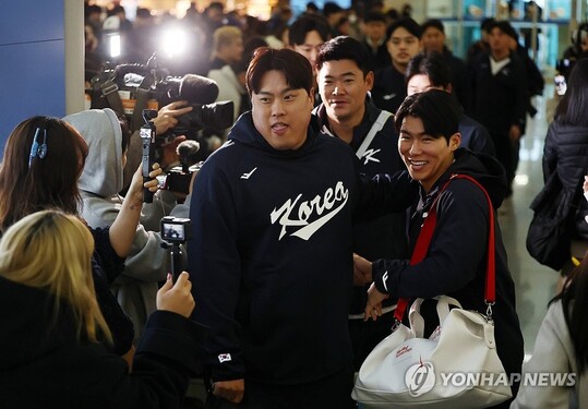 류현진, 16년 만의 태극마크.. 21일 한화전으로 첫 실전 출격