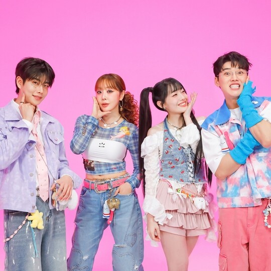 브라운아이드걸스 나르샤 등 4인, 혼성그룹 결성