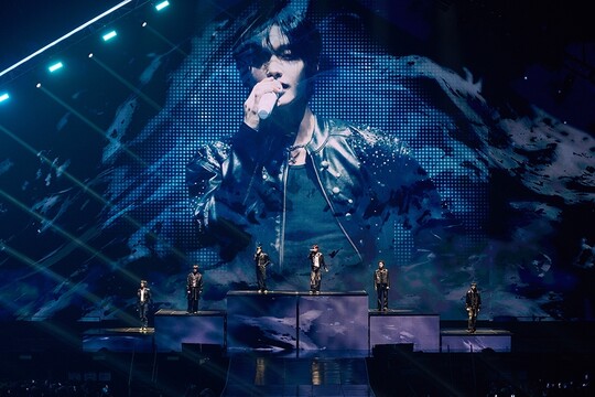 라이즈, 첫 월드투어 성료…42만 관객 동원