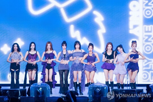 "20m 앞 공원이 19층 빌딩으로"… JYP, 고덕 신사옥 전면 철수 ‘만지작’